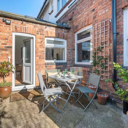 2 Bed In Oc-f31046 Appartement